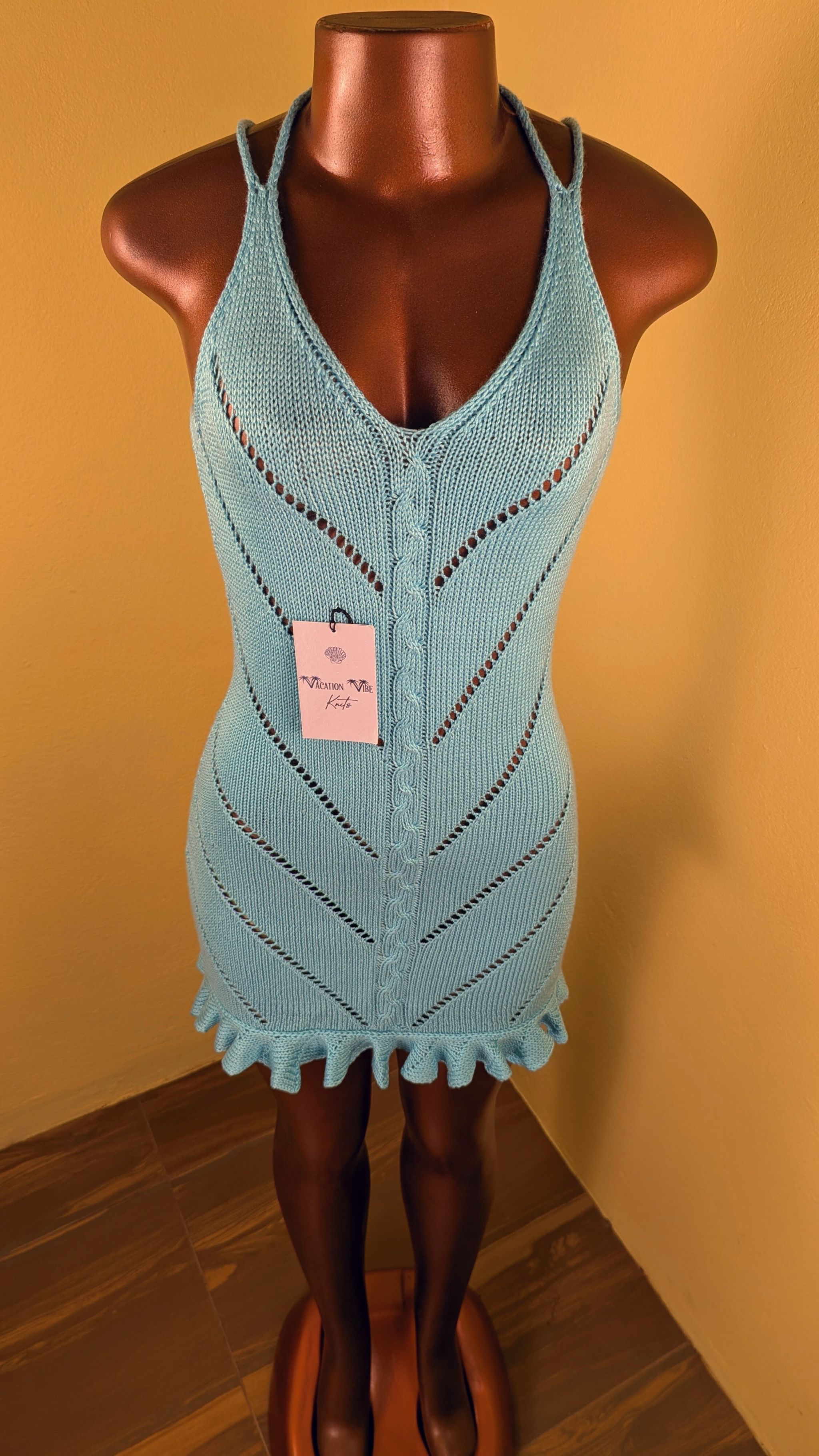 custom.Women’s Apparel 