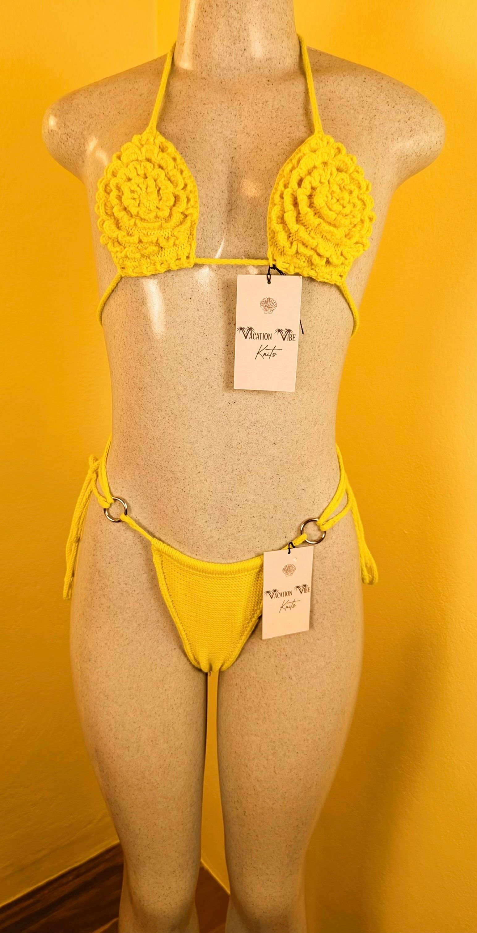  Tropic Rosette Top_9