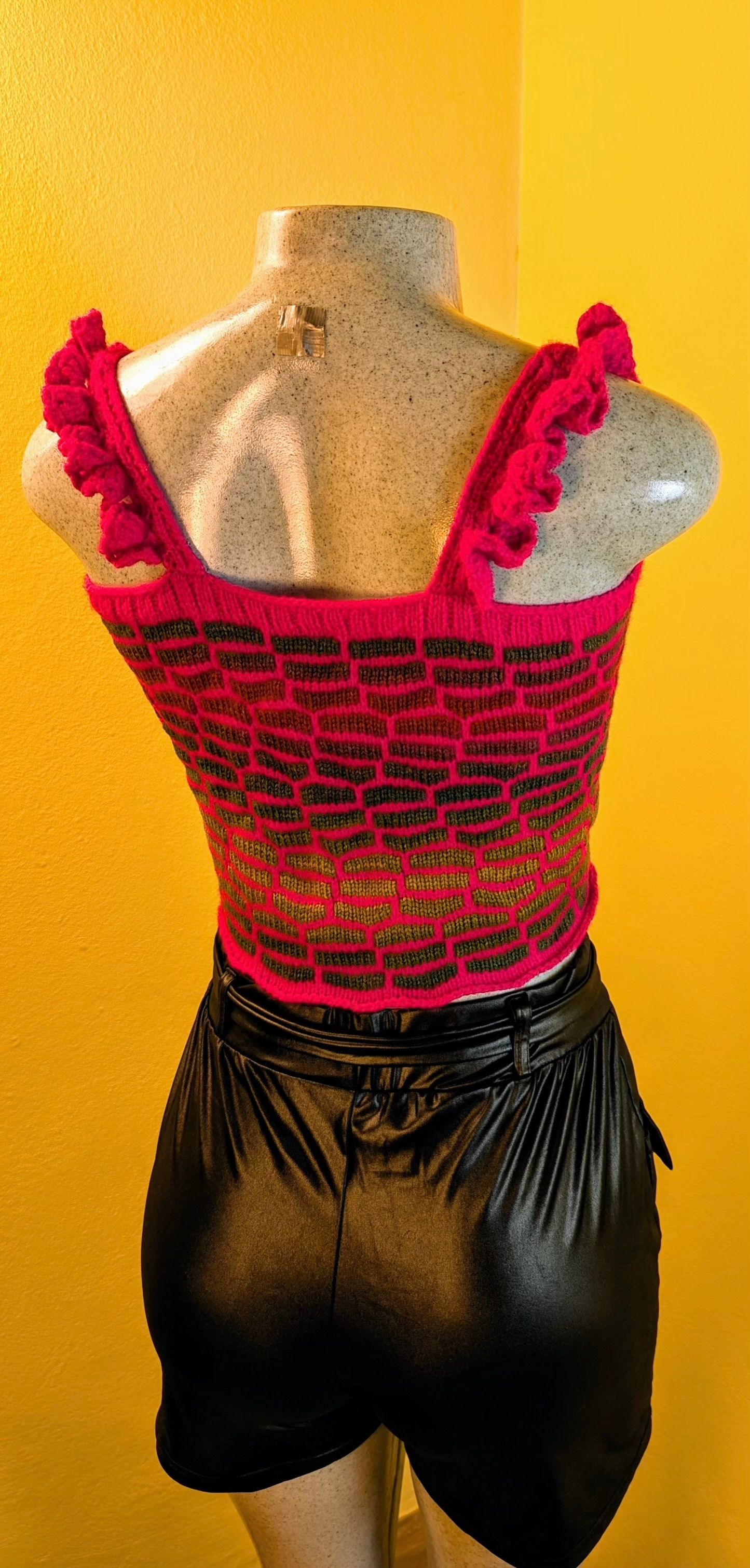  Honeycomb Floral Statement Crop Top in Light Fuchsia Pink_13