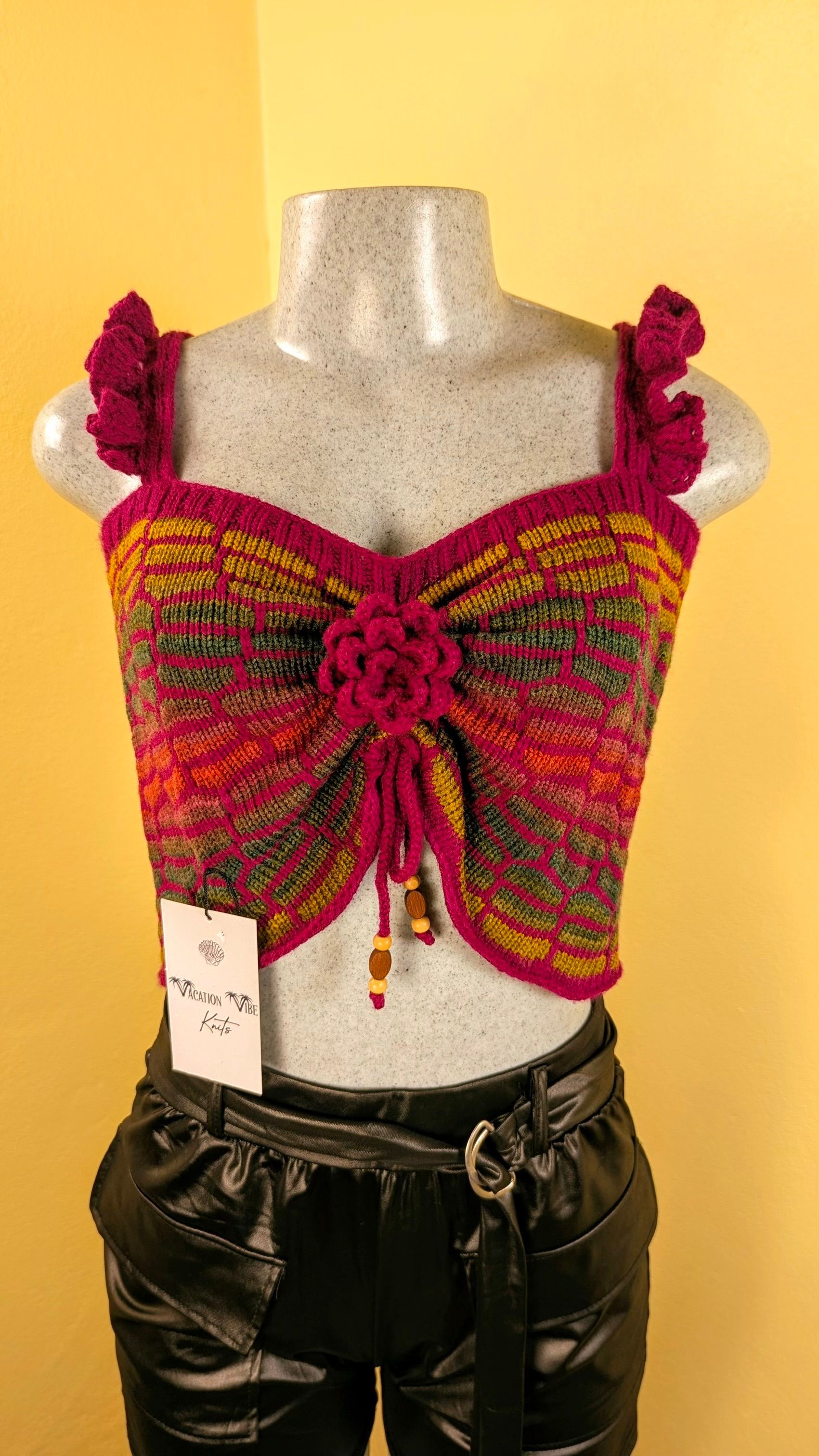  Honeycomb Floral Statement Crop Top in Dark Fuchsia Pink_14