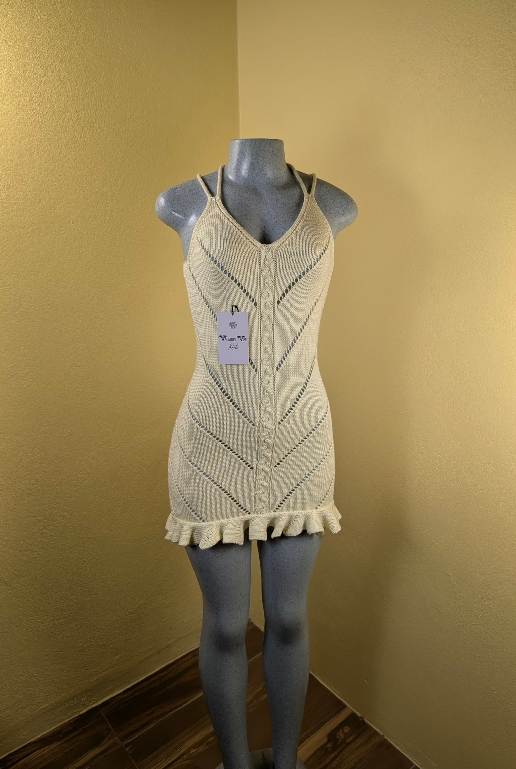  Pure Symmetry in Whipped Butter Yellow_6