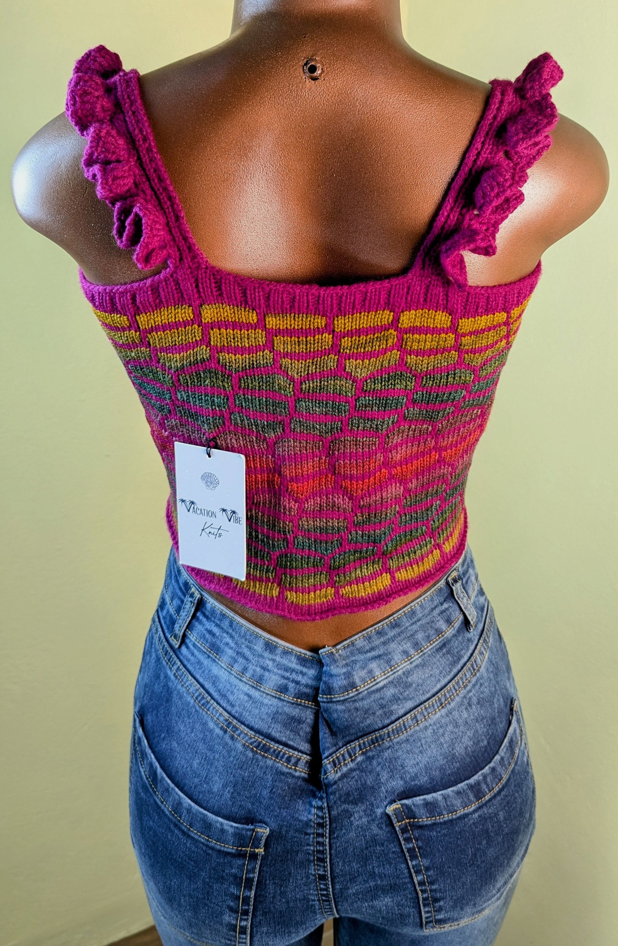  Honeycomb Floral Statement Crop Top in Dark Fuchsia Pink_3