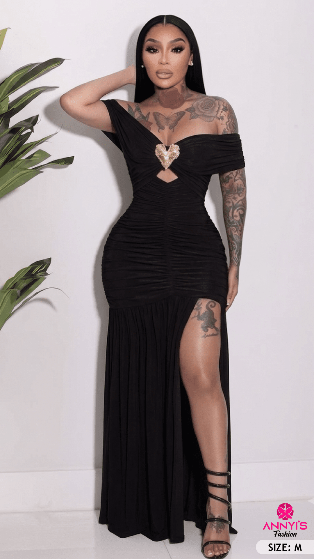 Luxe Off-Shoulder Ruched Maxi Dress with Heart Detail [M]