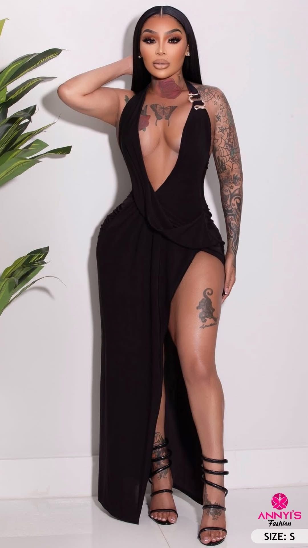 Majestic Black Halter Maxi Dress [S]