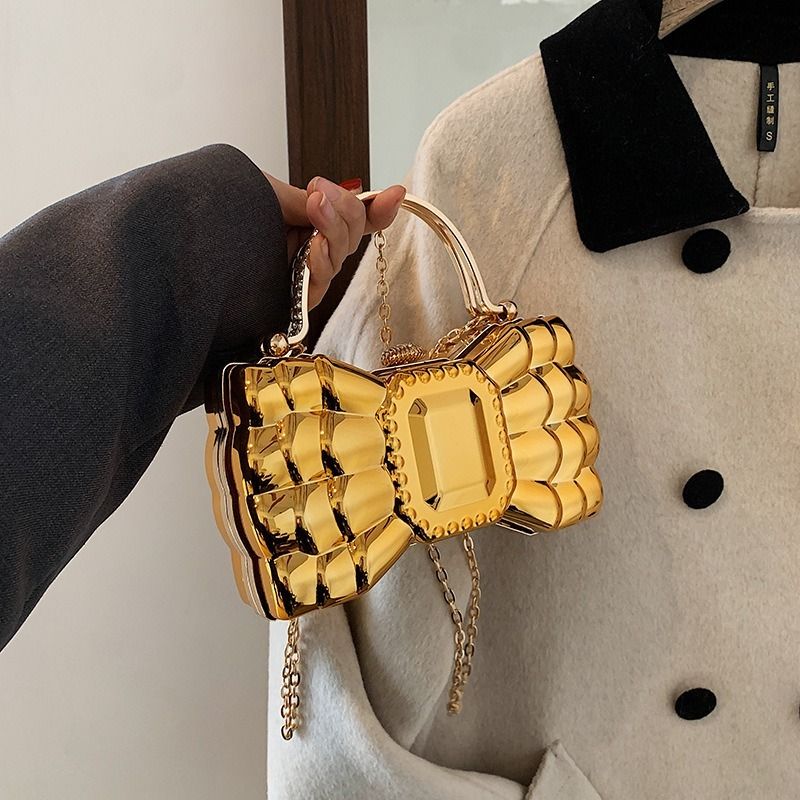 Opulent Bowknot Evening Clutch