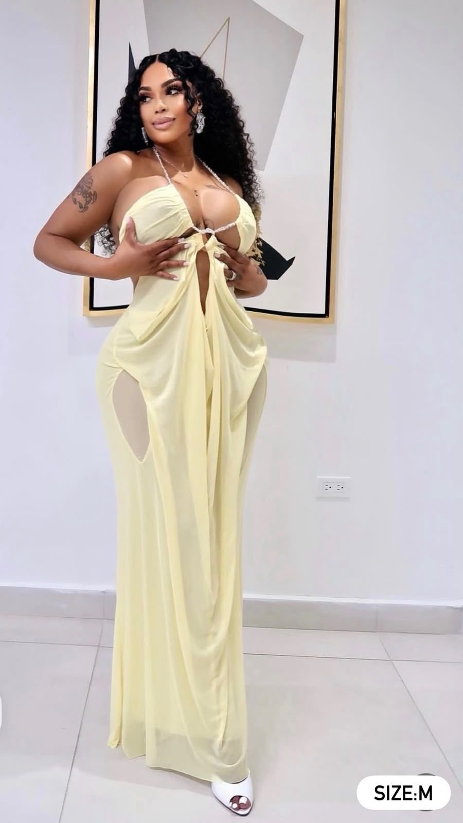 Goddess Cutout Halter Maxi Dress [M]