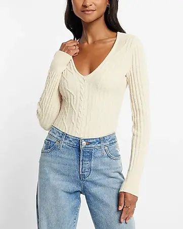 Women's Cable Knit V-Neck Sweater